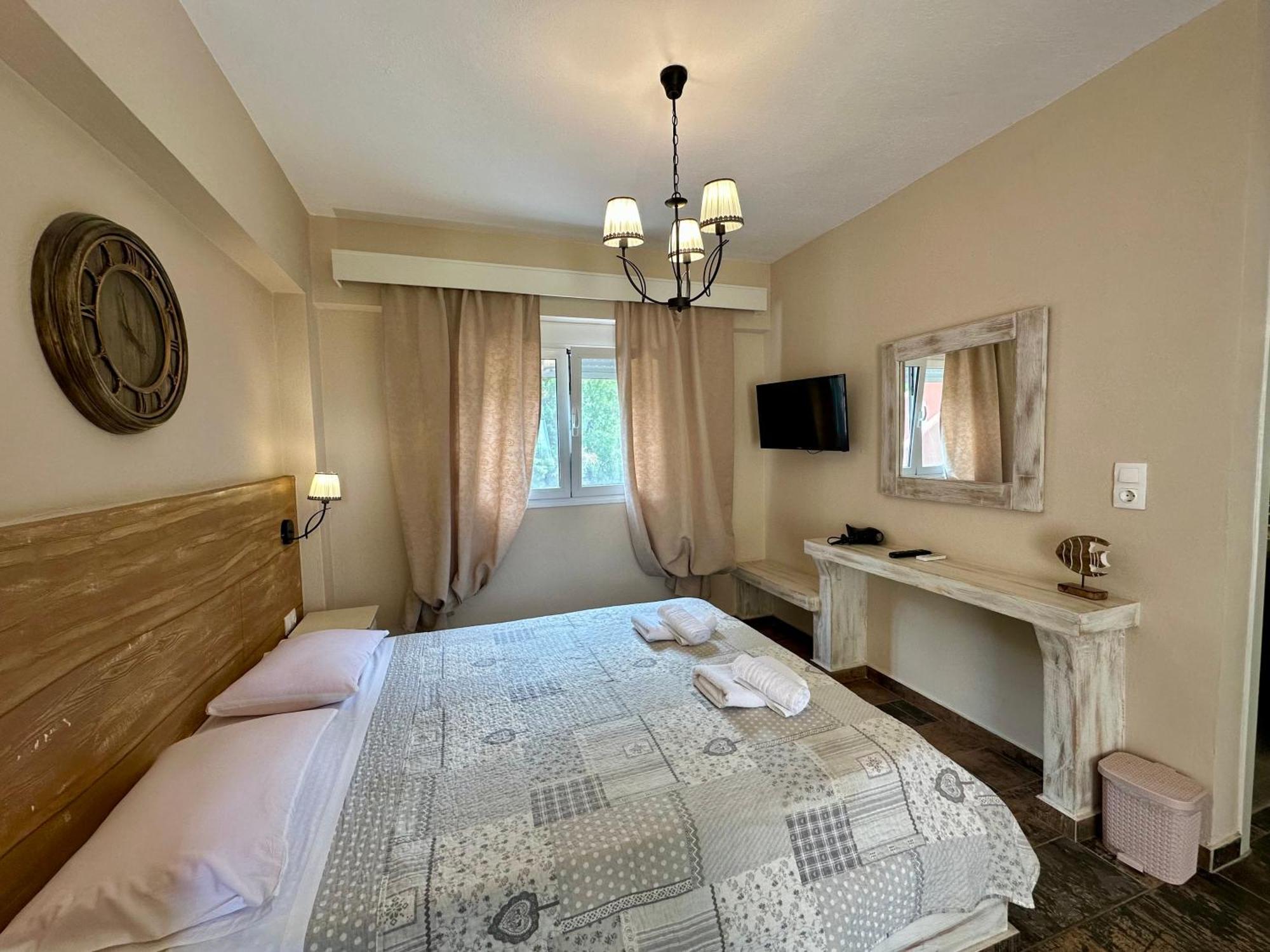 Agrili Apartments & Rooms Elia Nikitis Ngoại thất bức ảnh